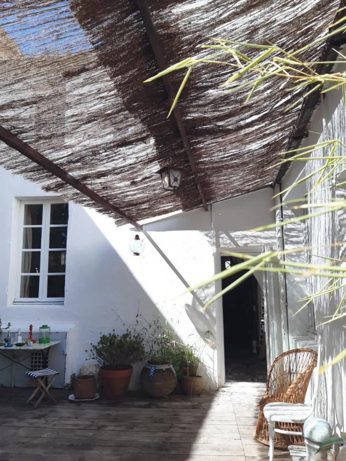 Maison Matejewski Chambre D'Hotes Avec Jardin Blaye Exterior photo